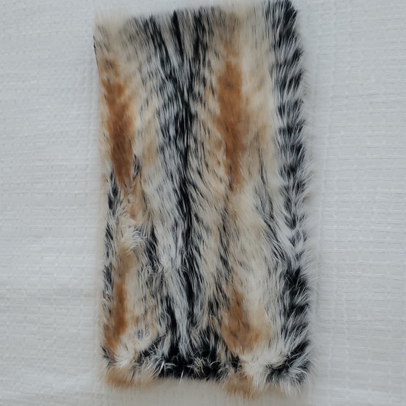 Faux Fur Neck Scarf Infinity - Picture 1 of 4
